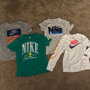 Bundle of 4 🎉 Nike 5-6 Youth M Tops